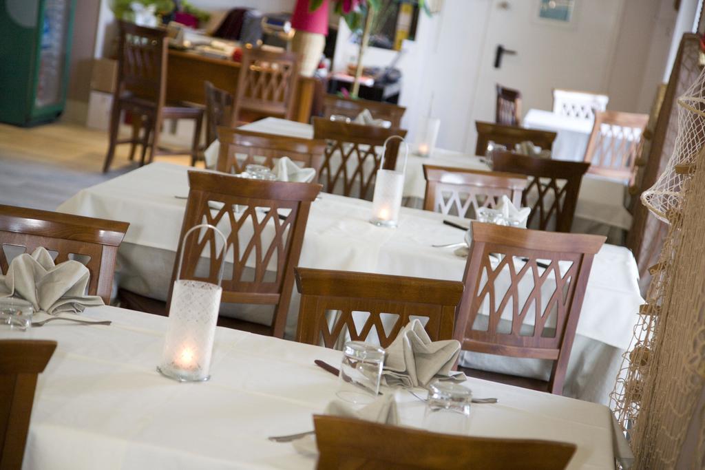 Bianchi Hotel & Residence Porto Recanati Buitenkant foto